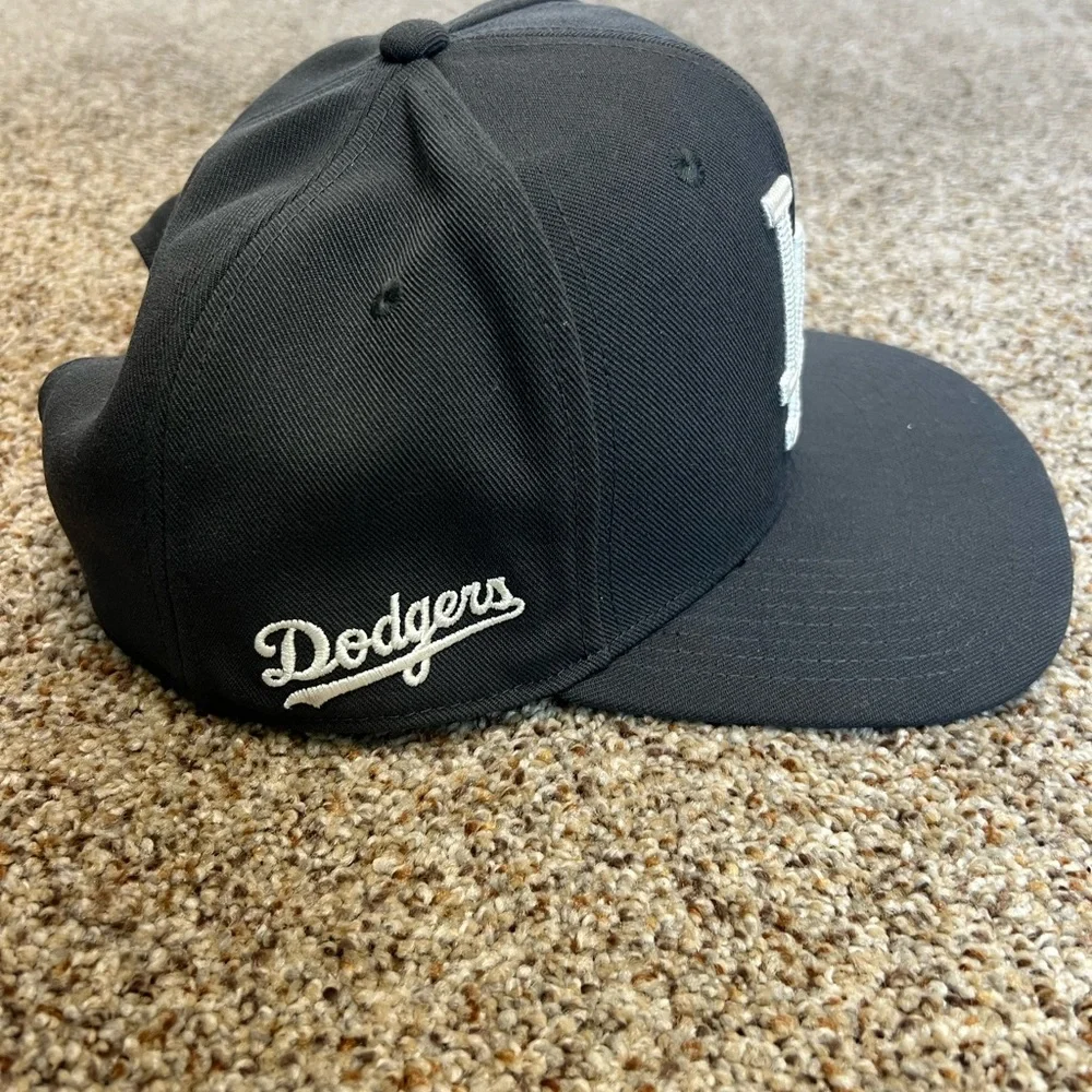 Nike LA Dodgers Blue Hat M/L Pro Cap Dri-Fit - Picture 2 of 4